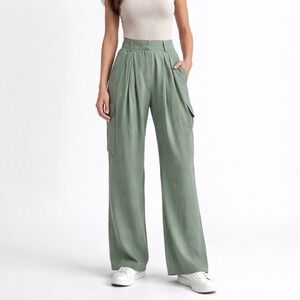 Abercrombie & Fitch Crepe Wide Leg Cargo Pant Womens 28L Green High Rise Pleated